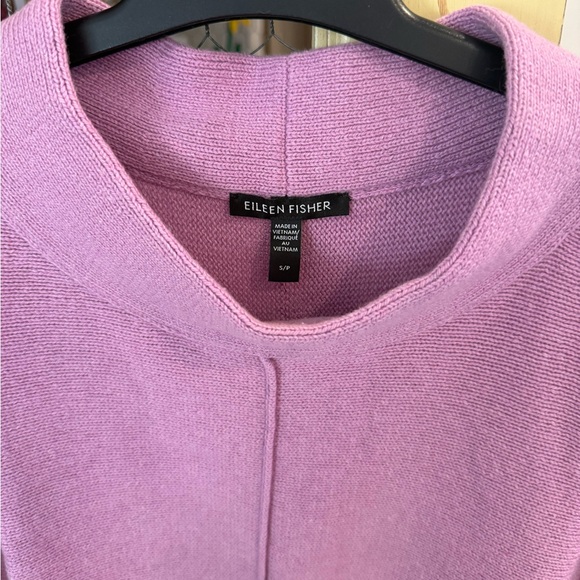 Lavender Women's sweater - Picture 3 of 4